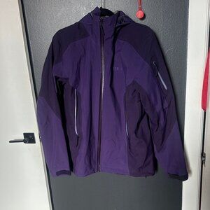 Arc'teryx Deep Purple Outdoor Jacket stingray